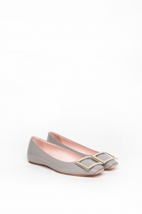 Trompette Metal Buckle Ballerinas In Patent Leather Flats