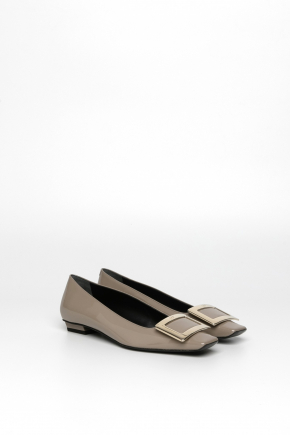 Belle Vivier Metal Buckle Ballerinas In Patent Leather 平底鞋