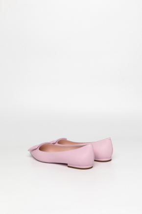Gommettine Lacquered Buckle Ballerinas In Soft Leather 平底鞋