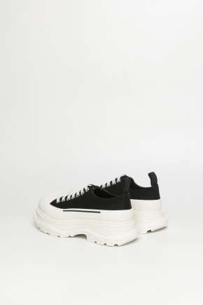Tread Slick Lace up 运动鞋