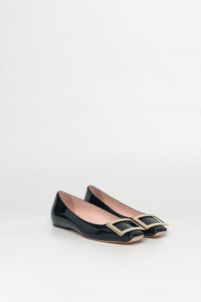 Trompette Metal Buckle Ballerinas In Patent Leather Flats