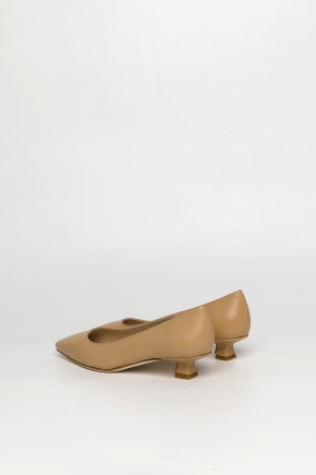 Calfskin Leather Pumps