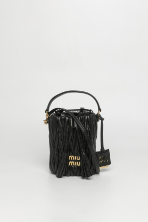 Matelasse Nappa Leather Bucket Bag/crossbody Bag
