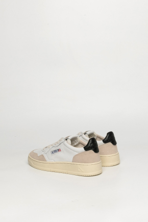 Medalist Low Sneakers