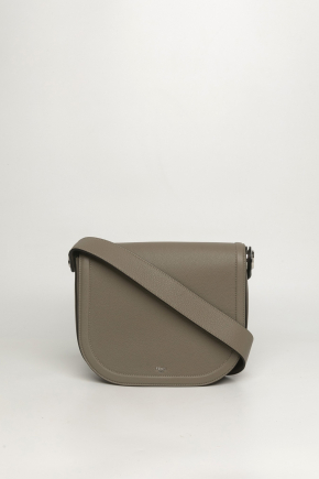 Fendi Roma Leather Chiodo Messenger Crossbody bag