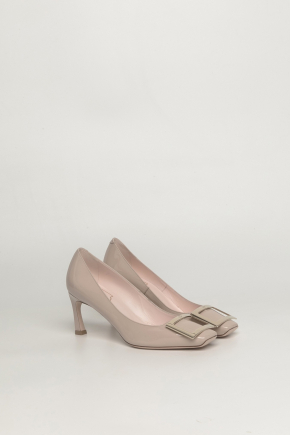 Trompette Metal Buckle In Patent Leather 密頭高跟鞋