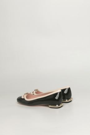 Viv' Podium Ballerinas In Patent Leather 平底鞋