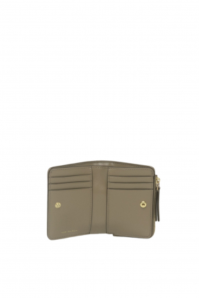 Kira Diamond Quilt Bi-Fold Wallet