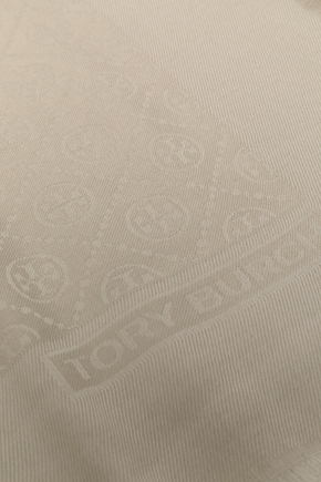 T Monogram Jacquard Traveler 圍巾
