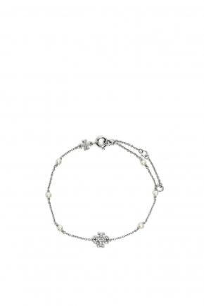 Delicate Kira Pearl Bracelet
