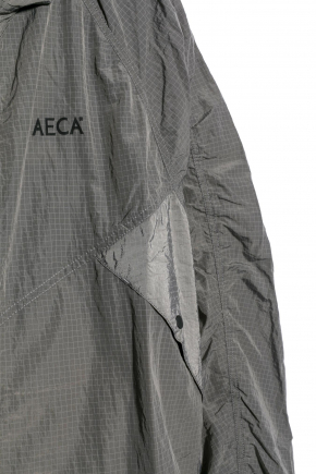 Washed Nylon Wind Breaker 外套