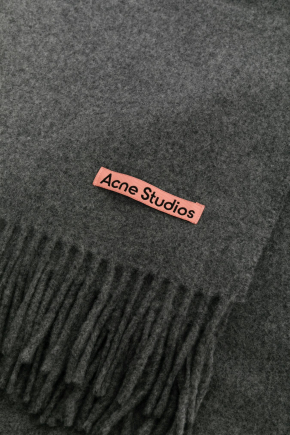 Fringe Wool 圍巾