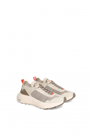 PET聚酯纖維運動鞋